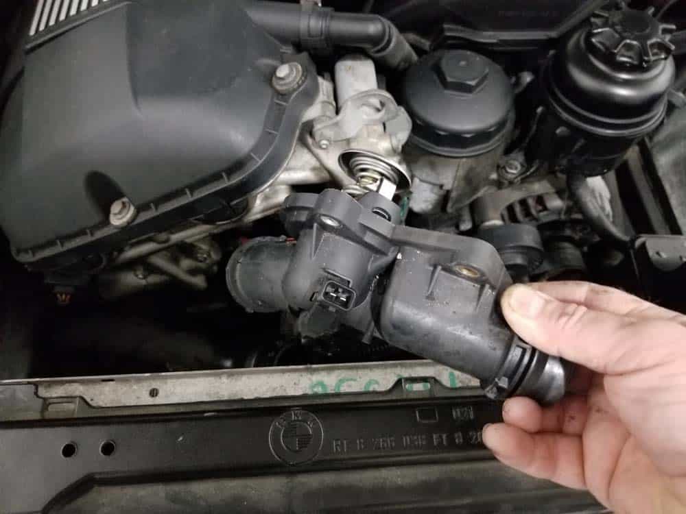 See B1077 in engine